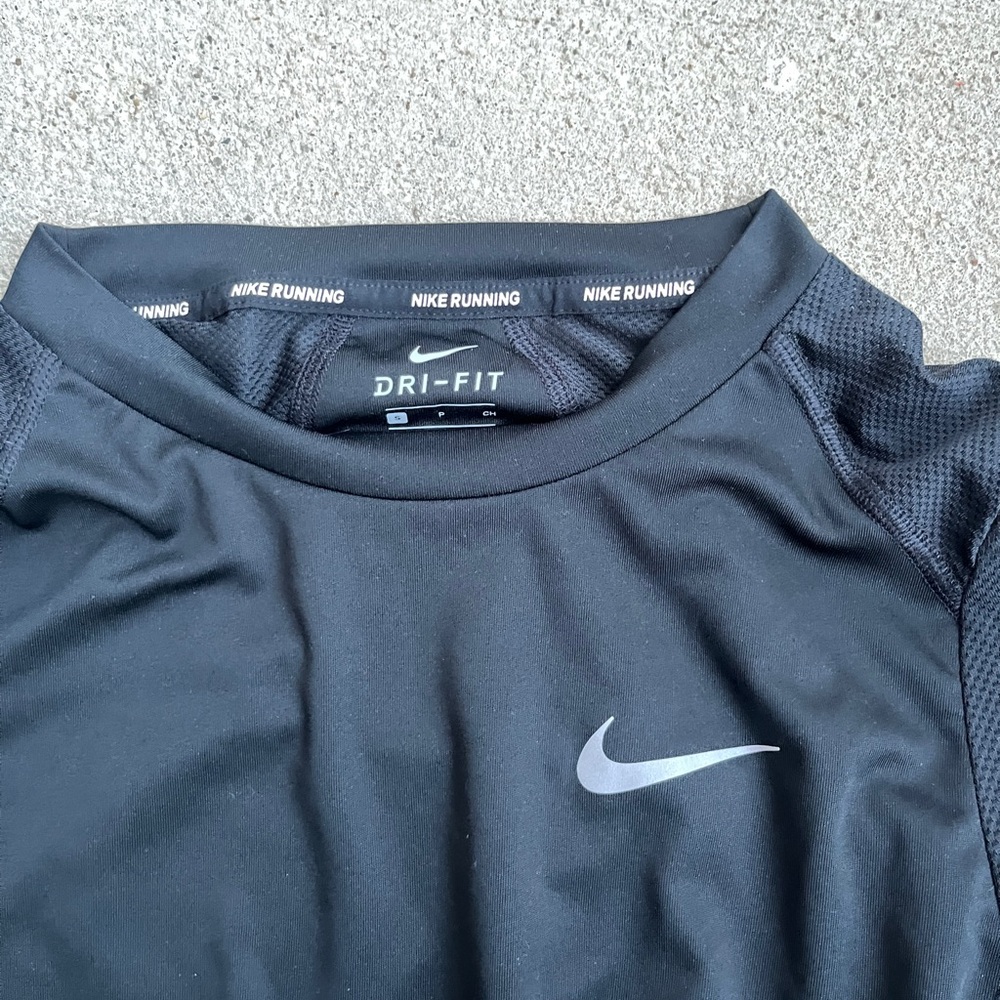 Nike Running Workout Top for Women!